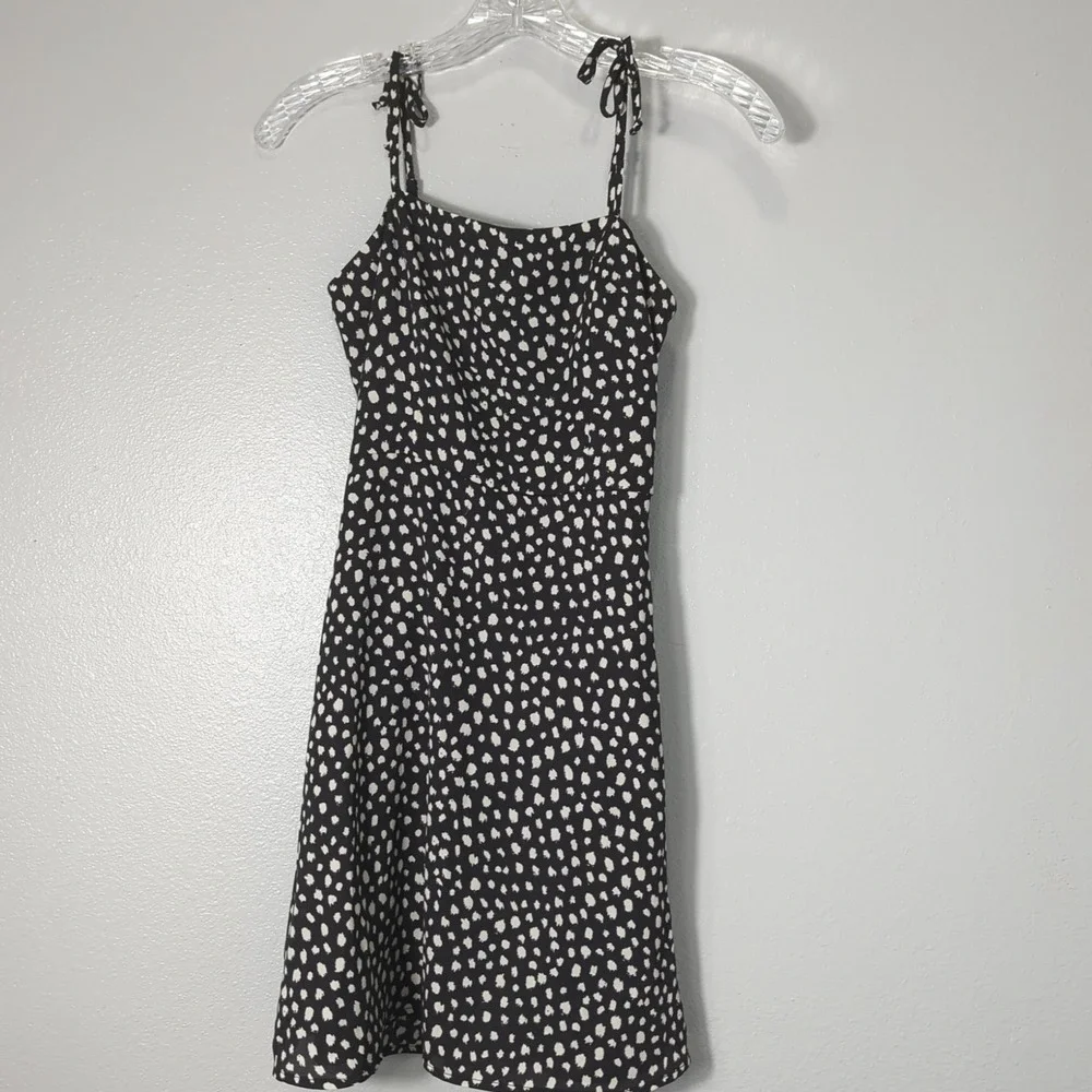 NWT Gianni Bini Girls Black & White Spaghetti Strap Knee Length Dress, Large 276